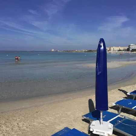 A Due Passi Dal Mare Blu *